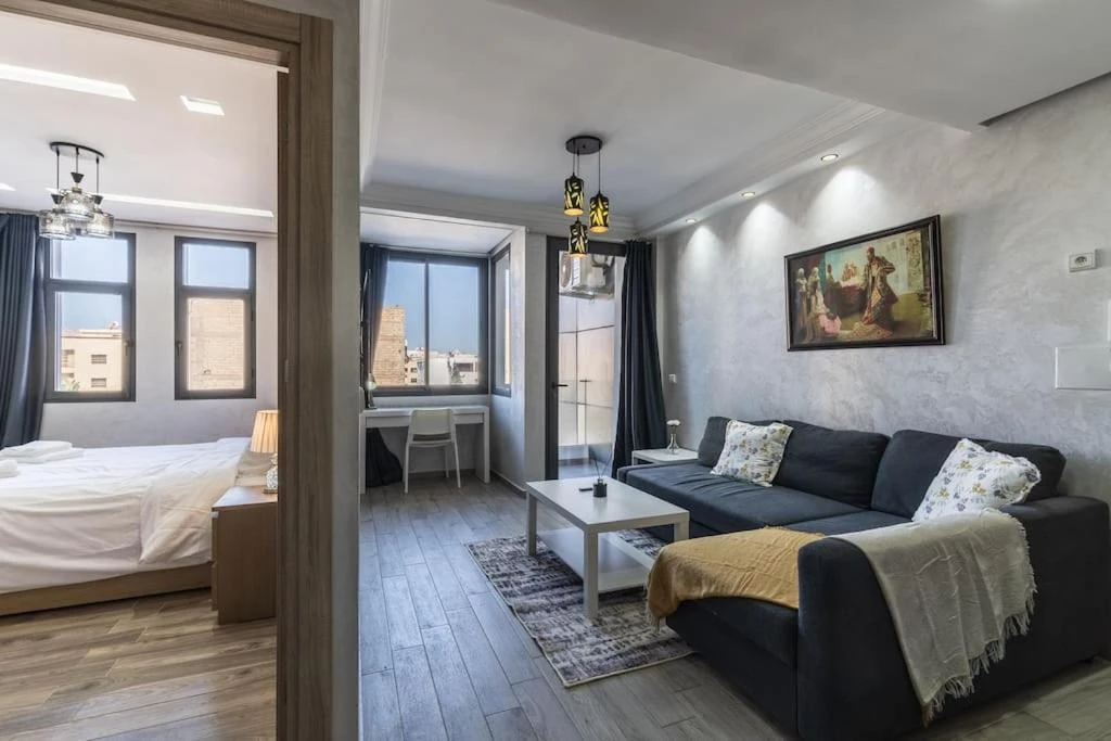 Chic Apartment Cosy Stay Ain Sebaa living space