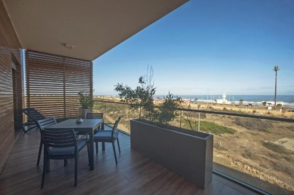 Luxury Apartment Seaview Close Beach seaview