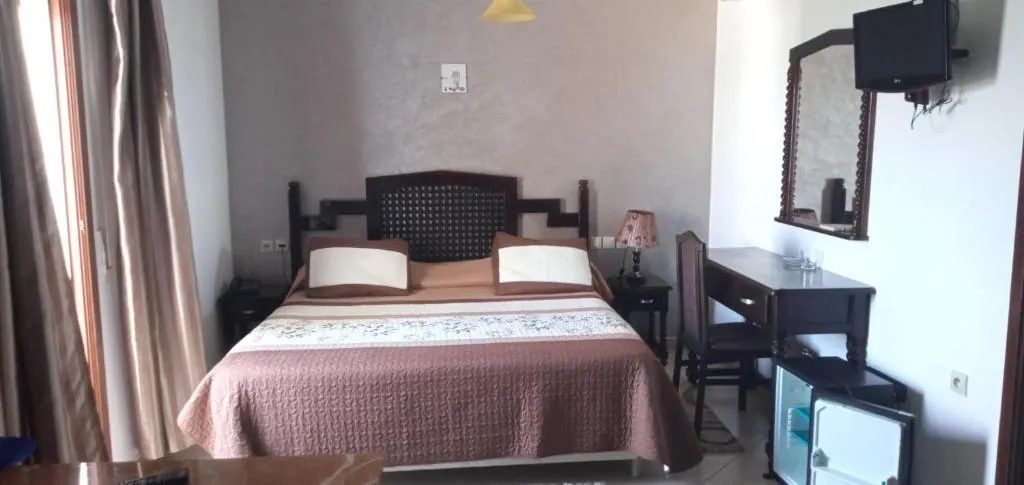 hotel cote d'or m'diq 4