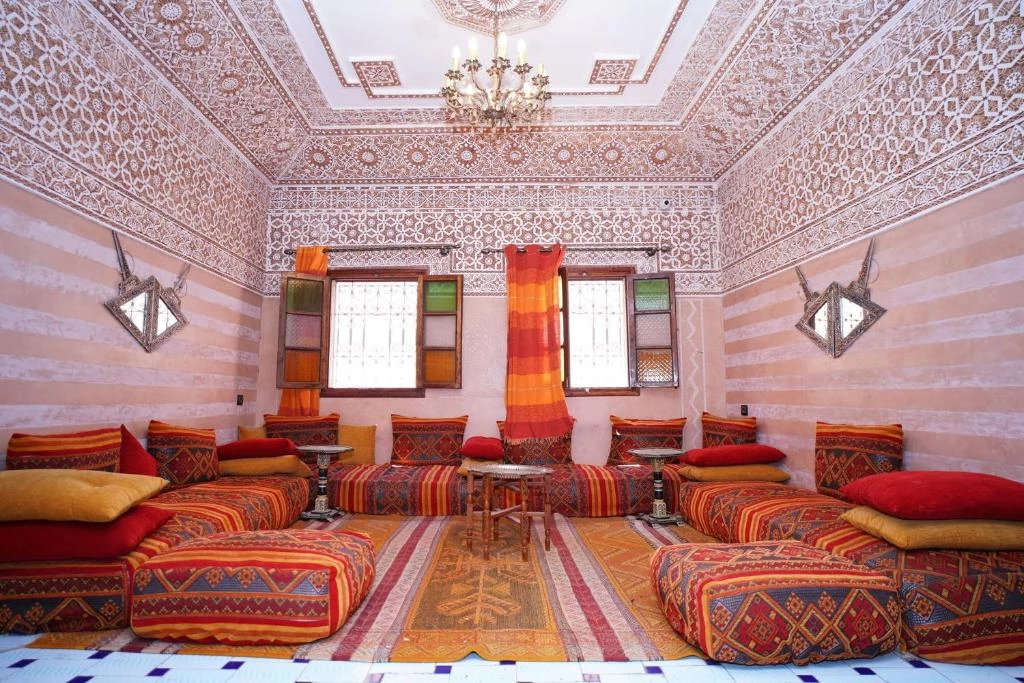 riad dar essassi setting room