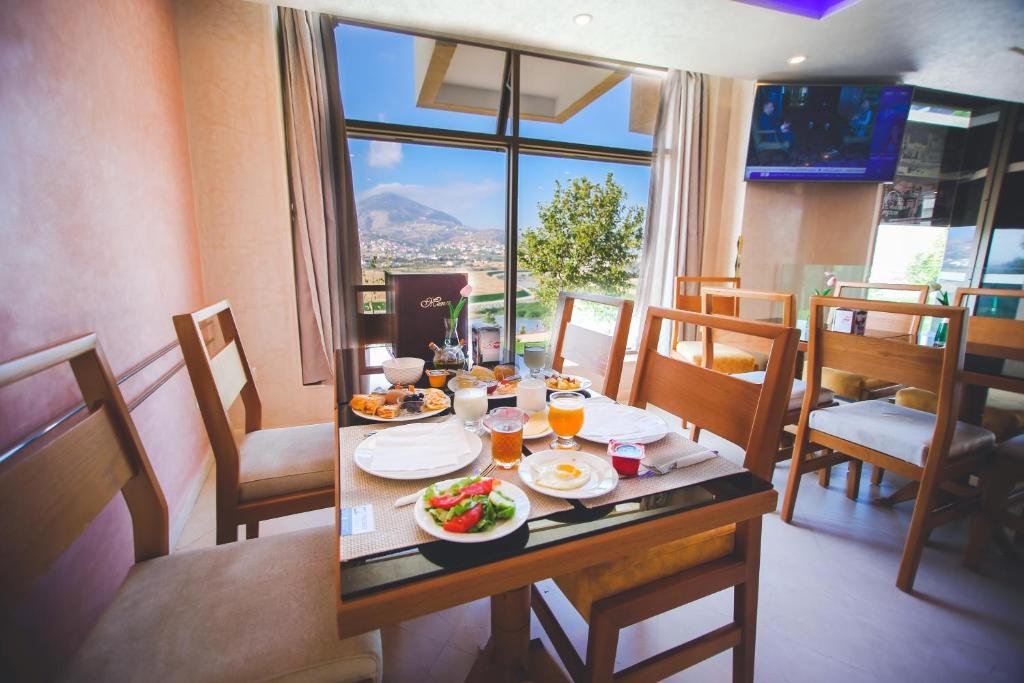 hotel makarim tetouan