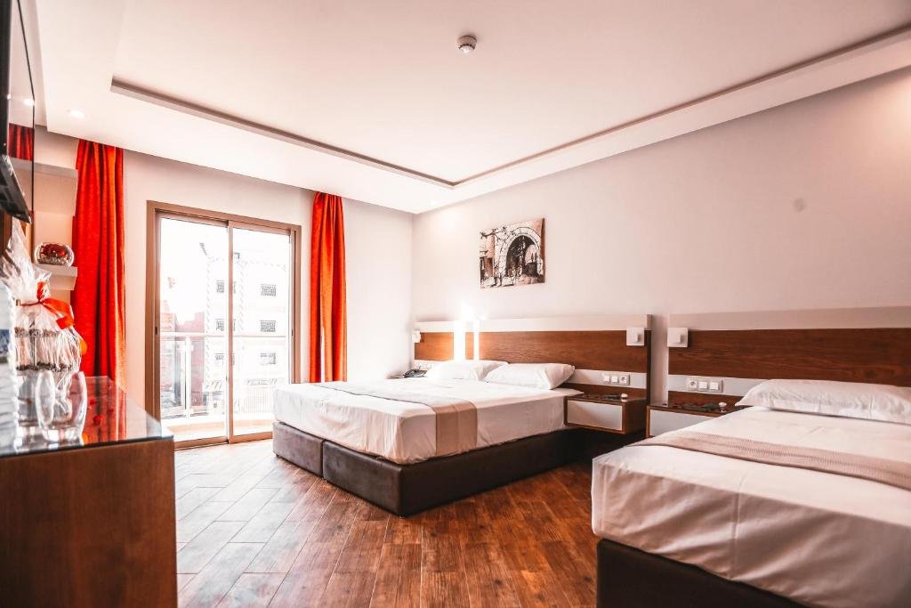 hotel makarim tetouan